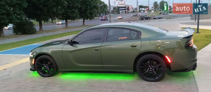 Седан Dodge Charger 2018 в Луцьку