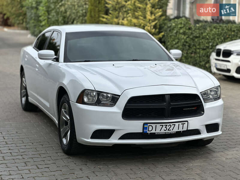Седан Dodge Charger 2013 в Одесі
