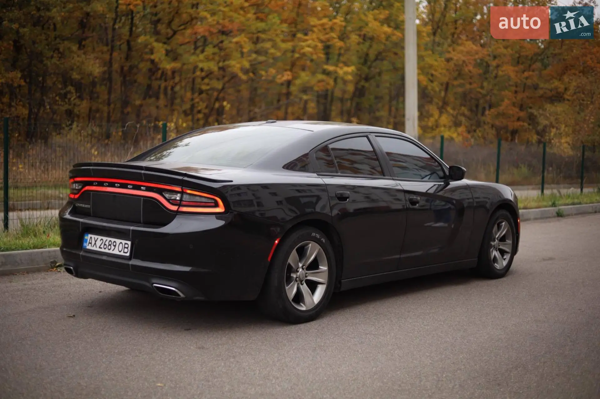 2015 Dodge Charger - мініатюра 18