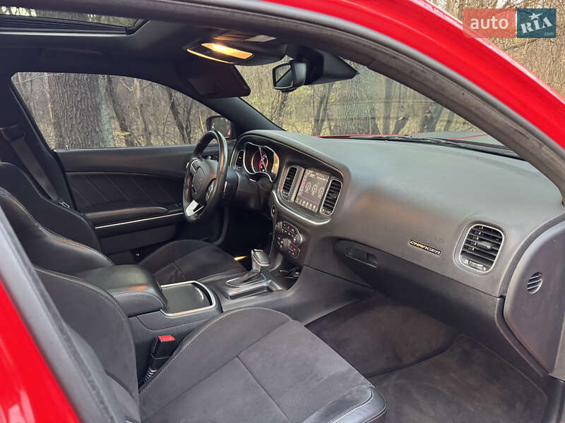 Седан Dodge Charger 2016 в Киеве