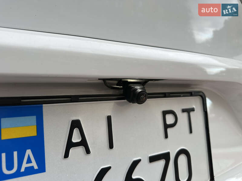 Седан Dodge Charger 2015 в Киеве