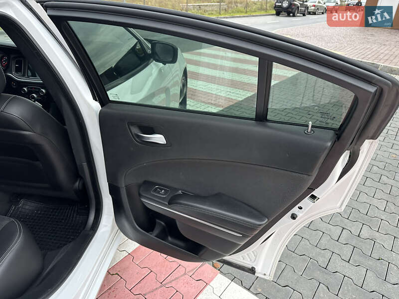 Седан Dodge Charger 2015 в Киеве