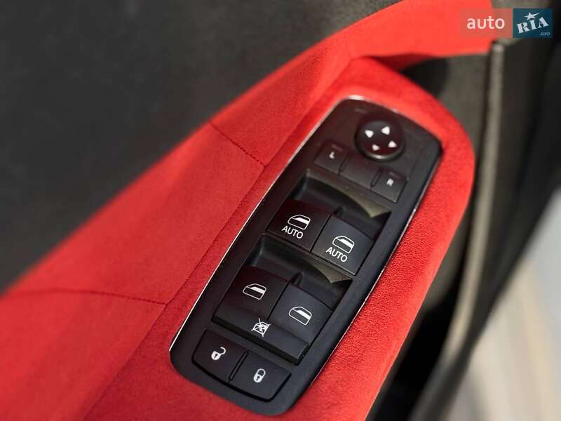 Седан Dodge Charger 2018 в Киеве