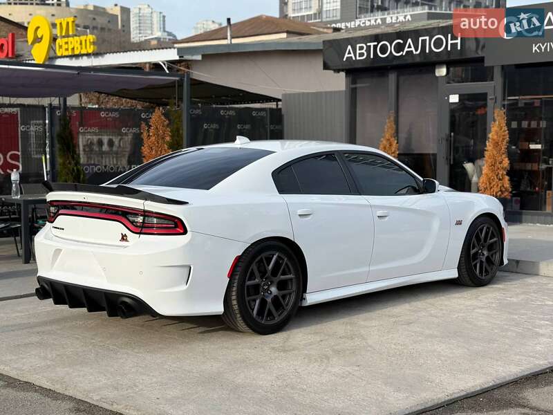 Седан Dodge Charger 2018 в Киеве
