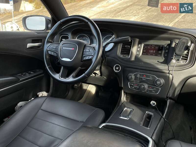 Седан Dodge Charger 2016 в Киеве фото 9 Седан Dodge Charger 2016 в Киеве