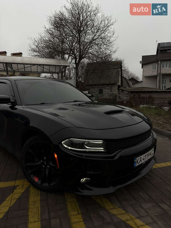 Седан Dodge Charger 2017 в Києві фото 5 Седан Dodge Charger 2017 в Києві