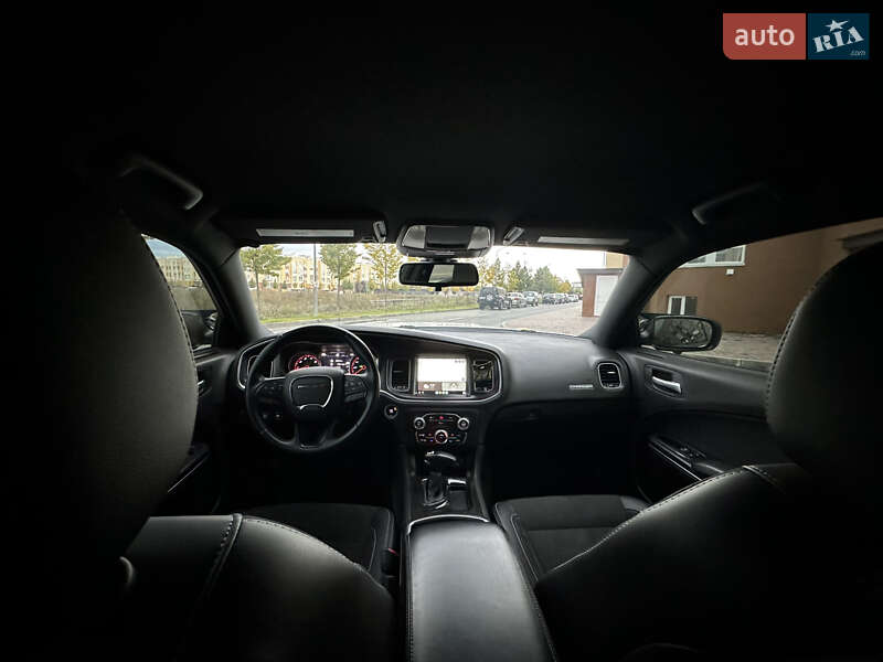 Седан Dodge Charger 2015 в Києві фото 48 Седан Dodge Charger 2015 в Києві