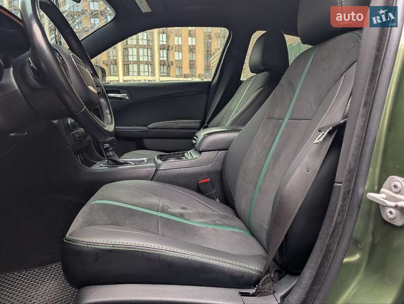 Седан Dodge Charger 2018 в Києві фото 17 Седан Dodge Charger 2018 в Києві