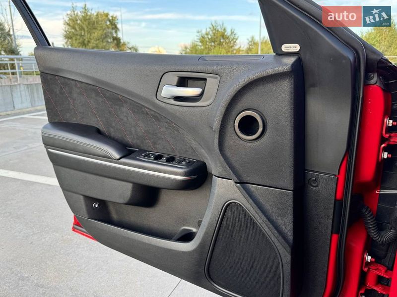 Седан Dodge Charger 2017 в Киеве