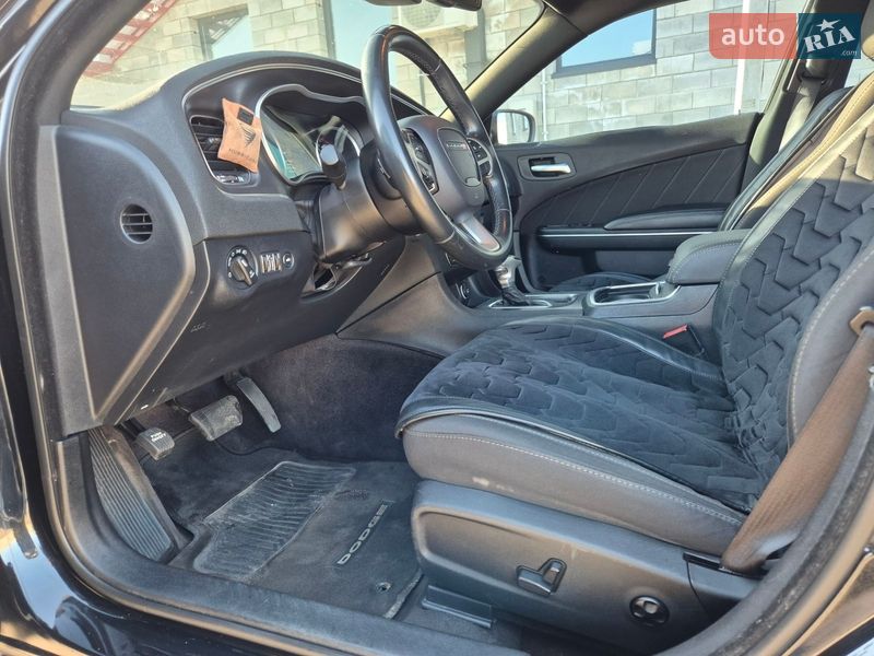 Седан Dodge Charger 2017 в Кременчуге