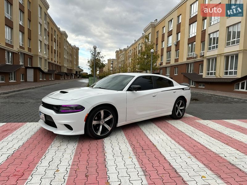 Седан Dodge Charger 2015 в Києві