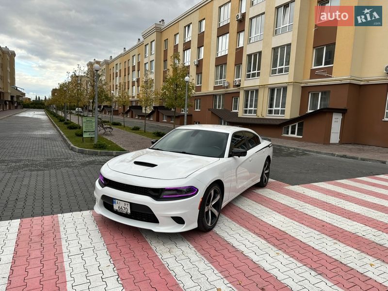 Седан Dodge Charger 2015 в Києві