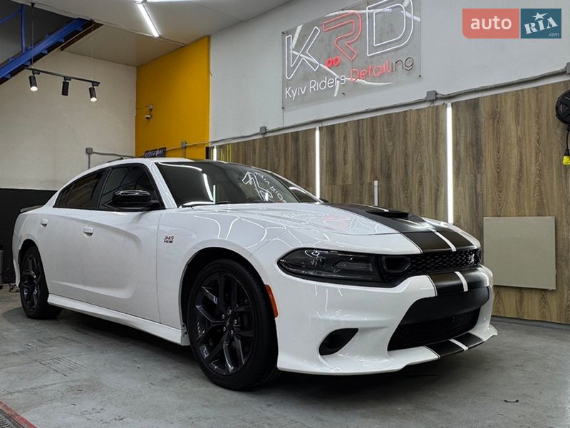 Седан Dodge Charger 2020 в Києві