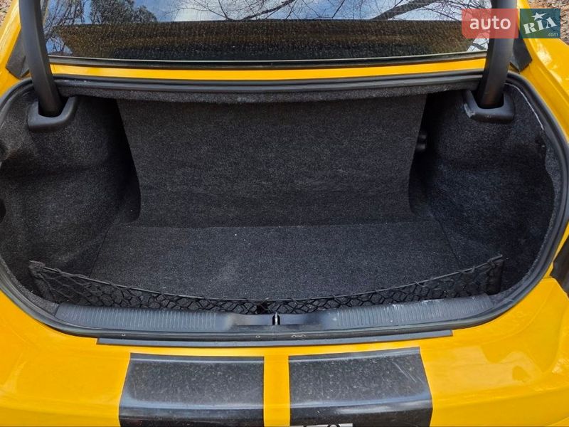 Седан Dodge Charger 2017 в Києві