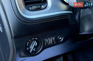 Седан Dodge Charger 2021 в Черновцах