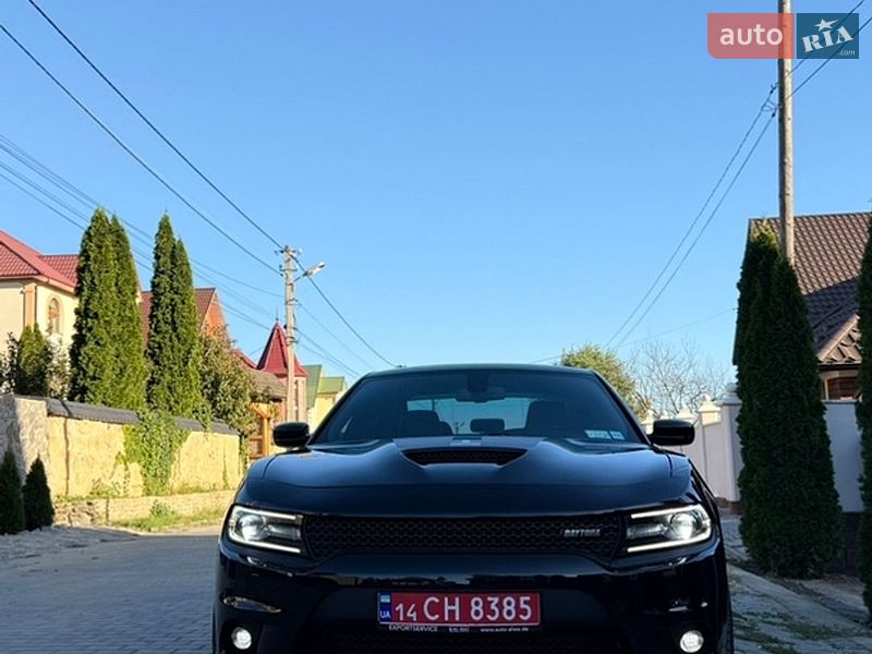 Седан Dodge Charger 2021 в Черновцах