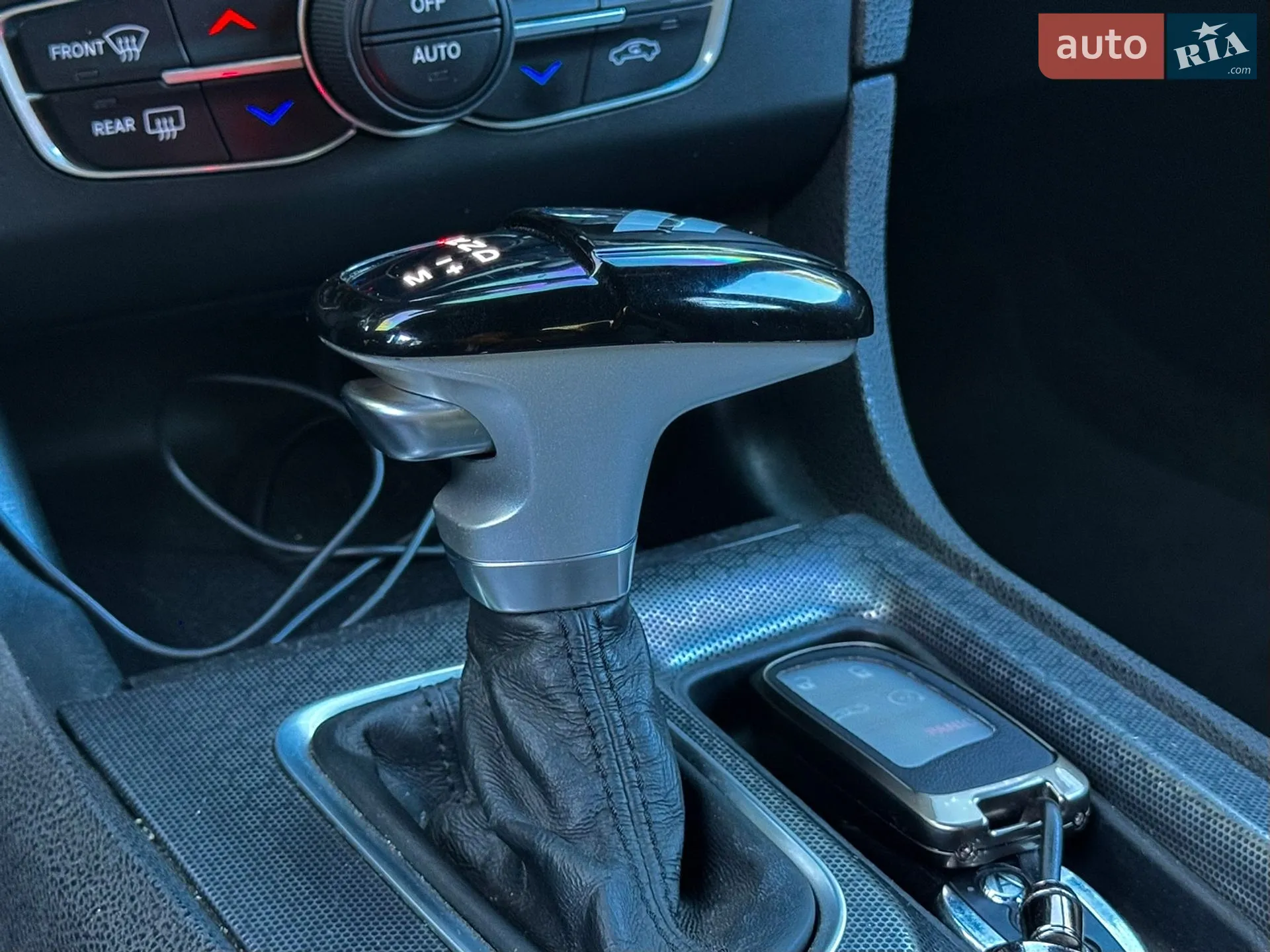 2017 Dodge Charger - мініатюра 14