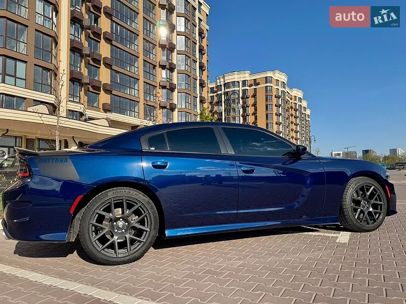 Dodge Charger 2017