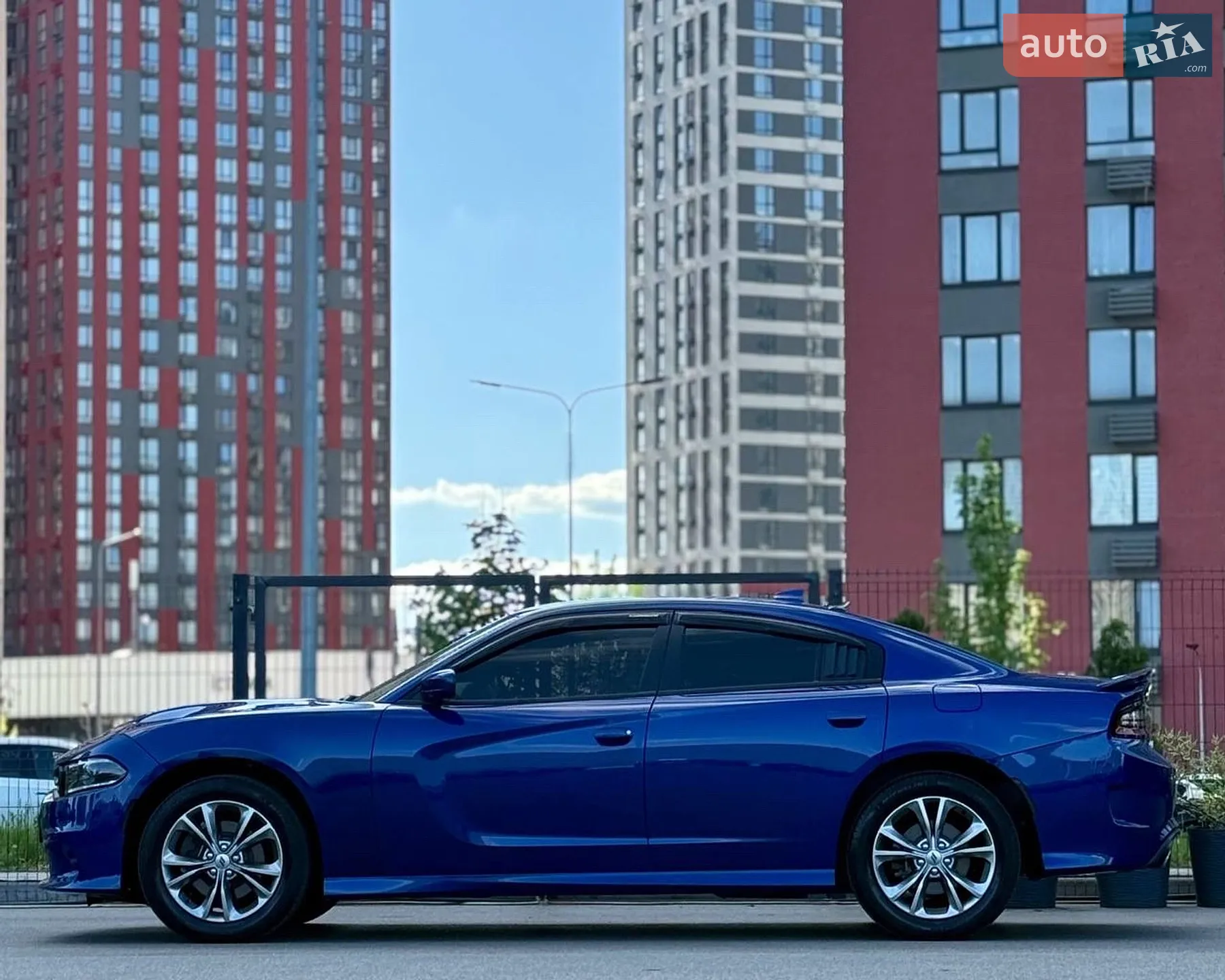 2020 Dodge Charger - мініатюра 11