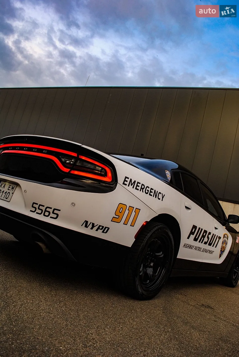 2015 Dodge Charger - мініатюра 8