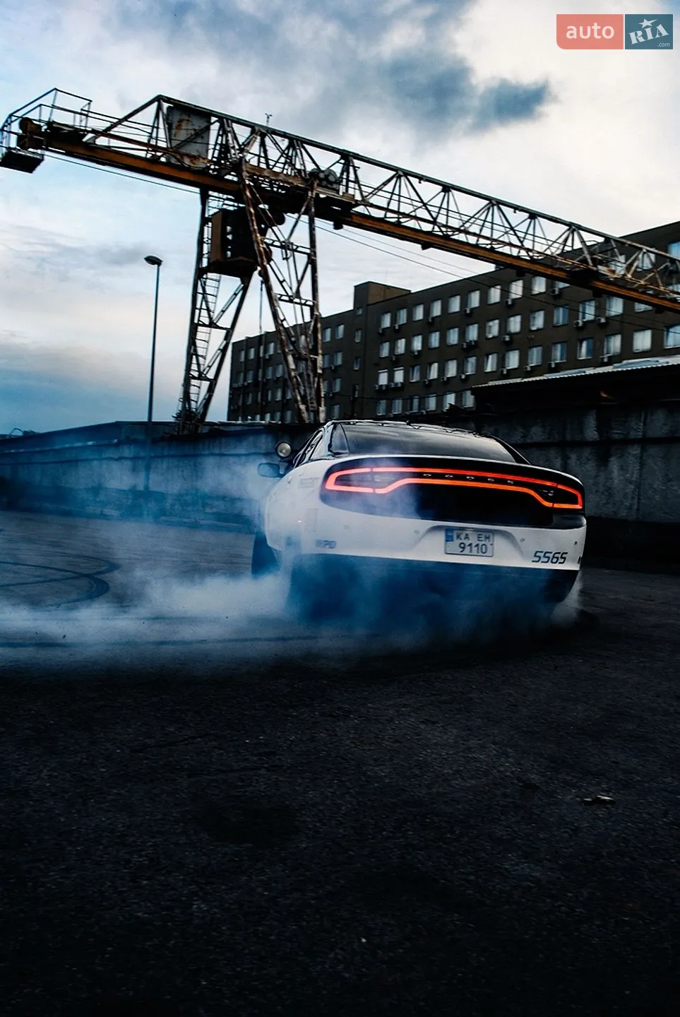 2015 Dodge Charger - мініатюра 21