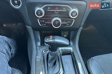 Седан Dodge Charger 2015 в Киеве фото 36 Седан Dodge Charger 2015 в Киеве