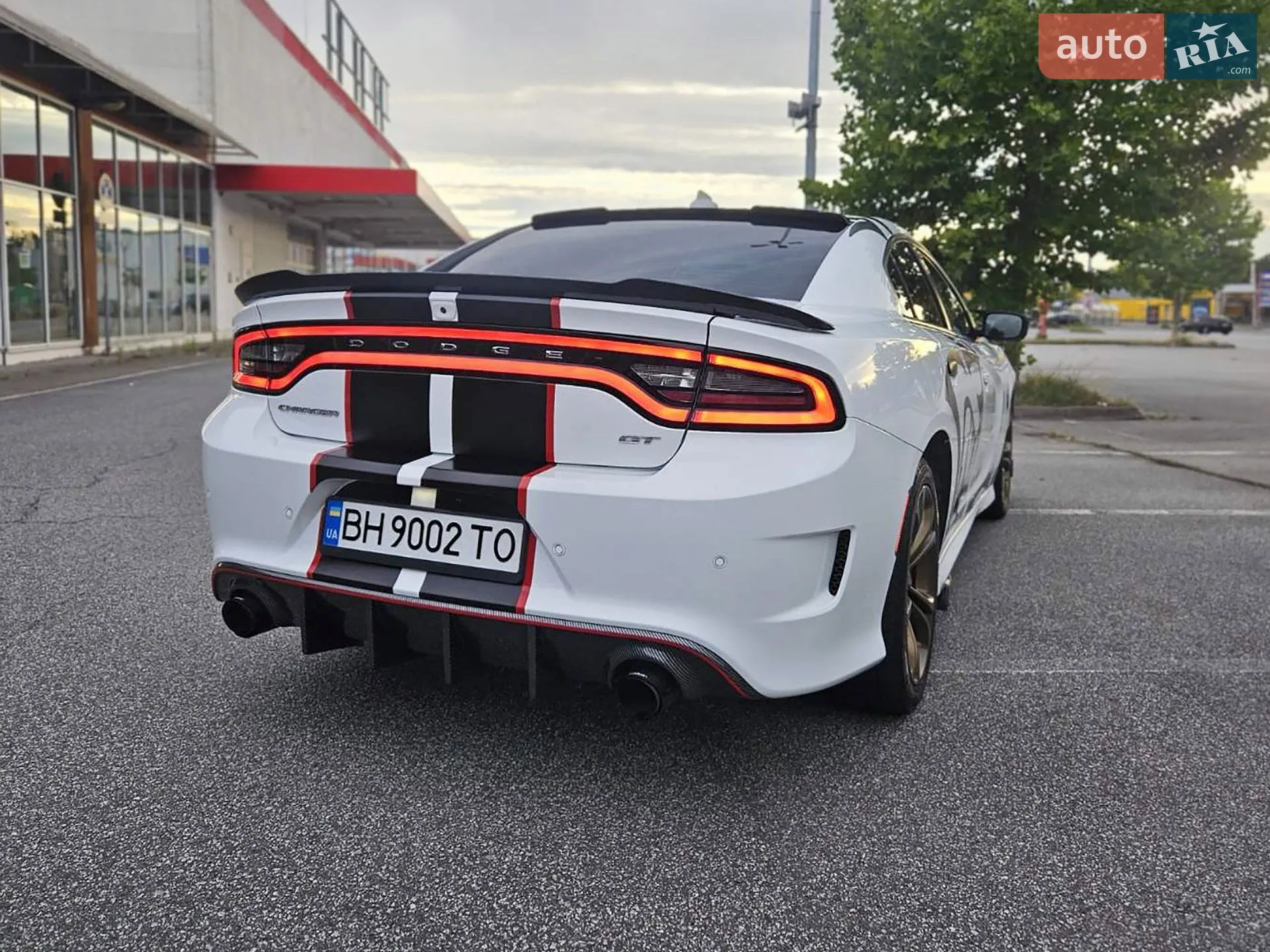2020 Dodge Charger - мініатюра 15