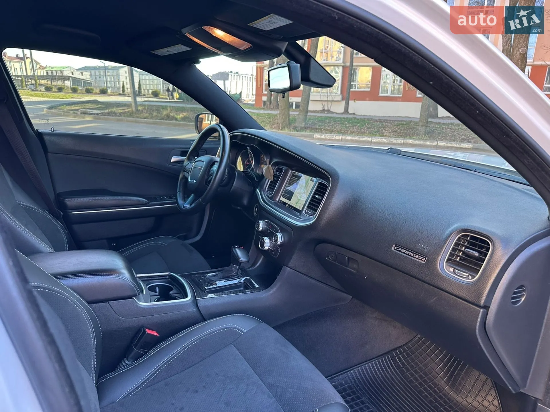 2015 Dodge Charger - мініатюра 25