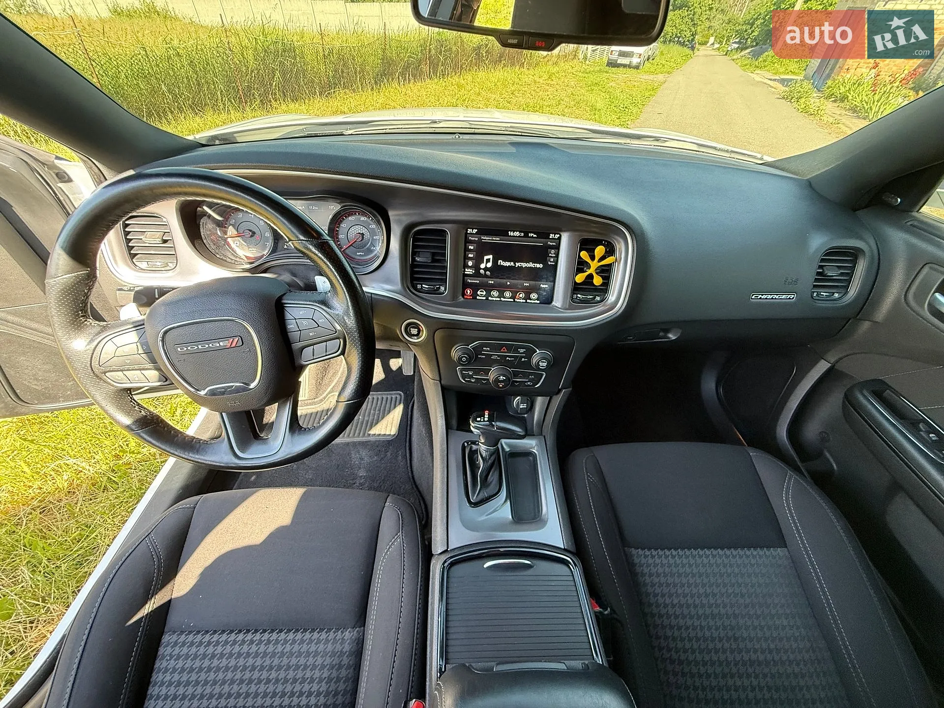 2020 Dodge Charger - мініатюра 29