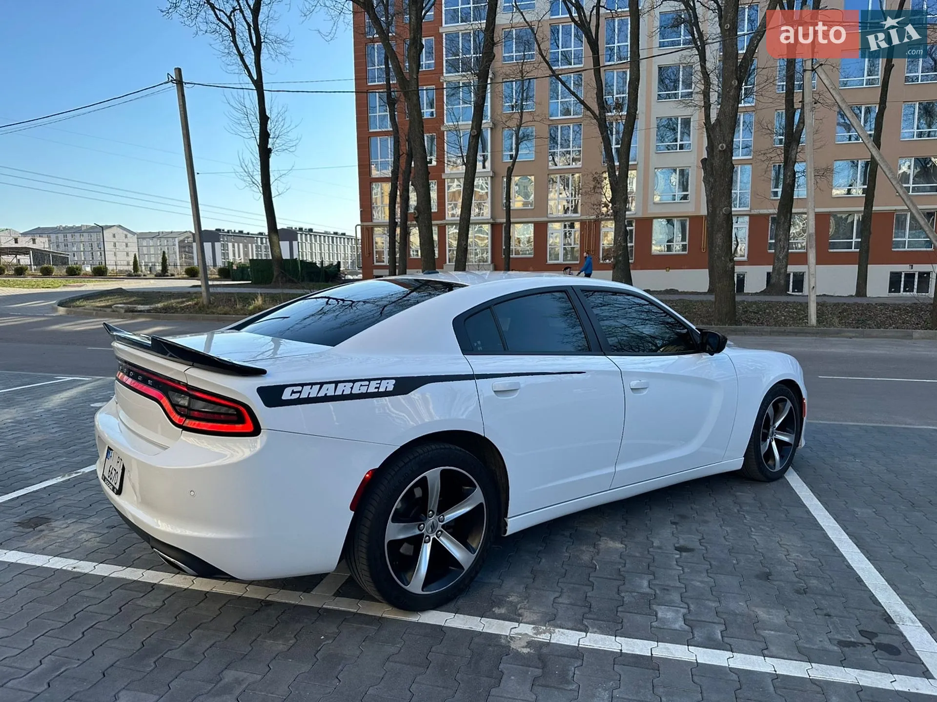 2015 Dodge Charger - мініатюра 9