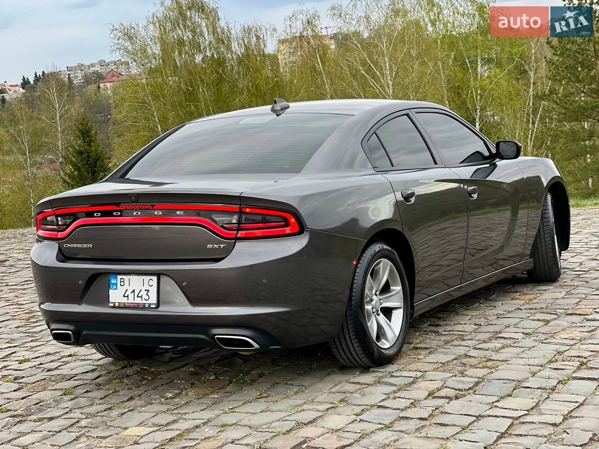 2017 Dodge Charger - мініатюра 13