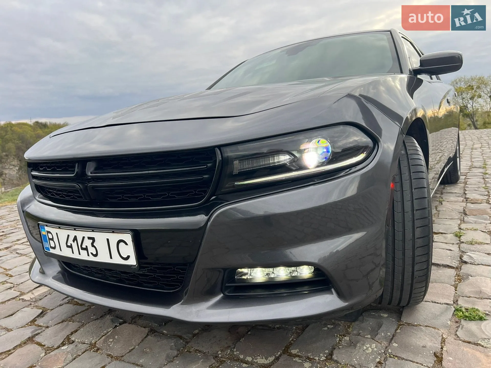 2017 Dodge Charger - мініатюра 32