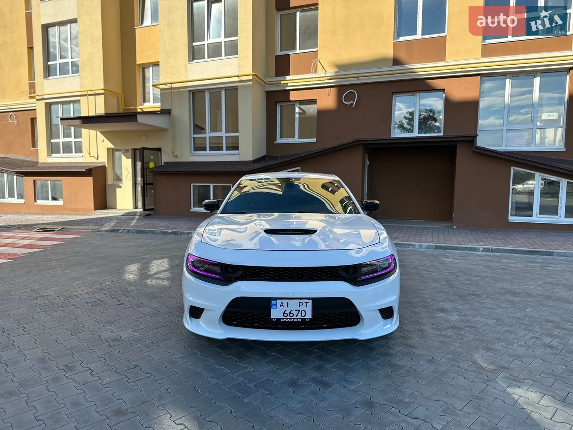 2015 Dodge Charger - мініатюра 15
