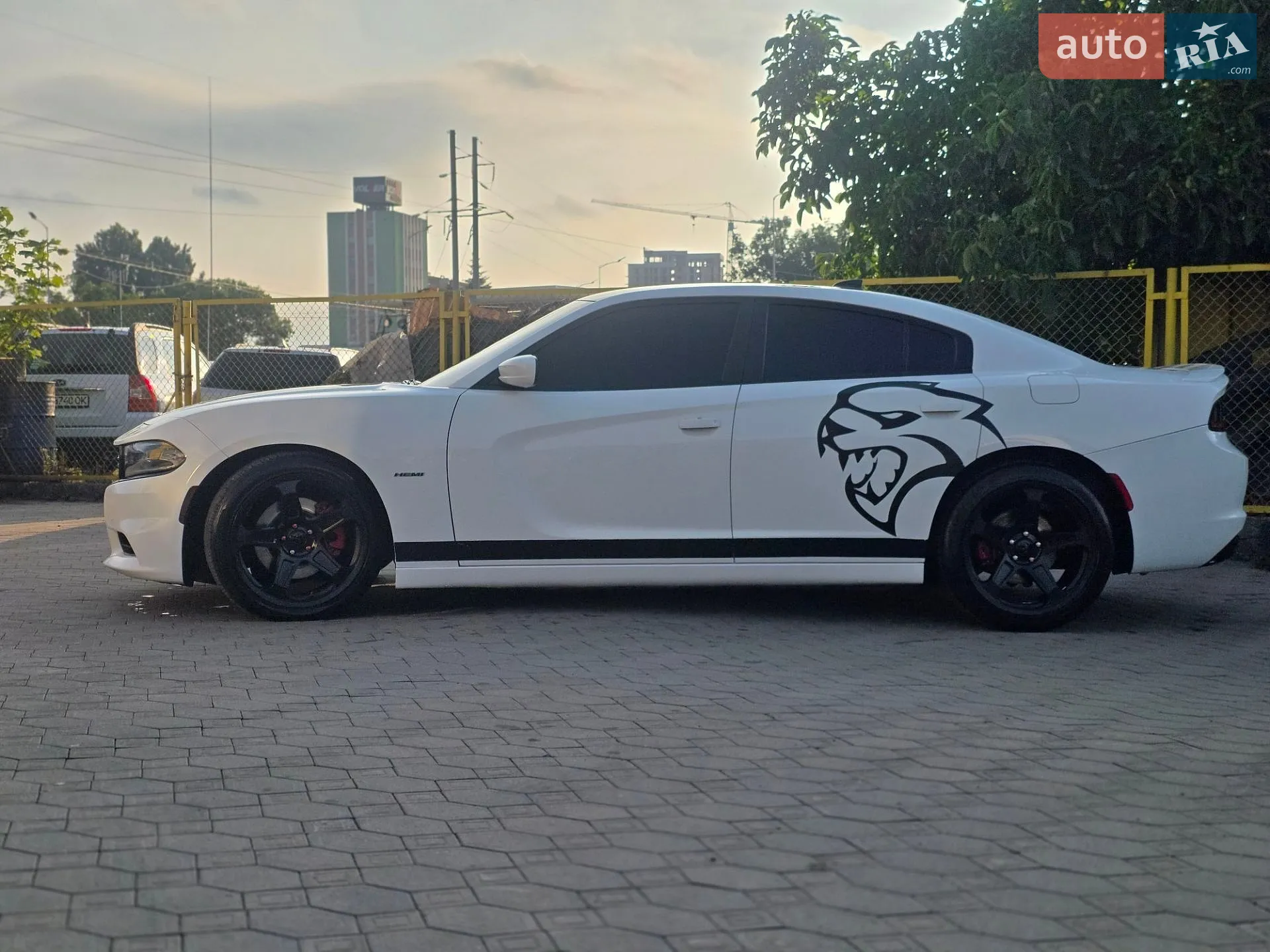 2016 Dodge Charger - мініатюра 8