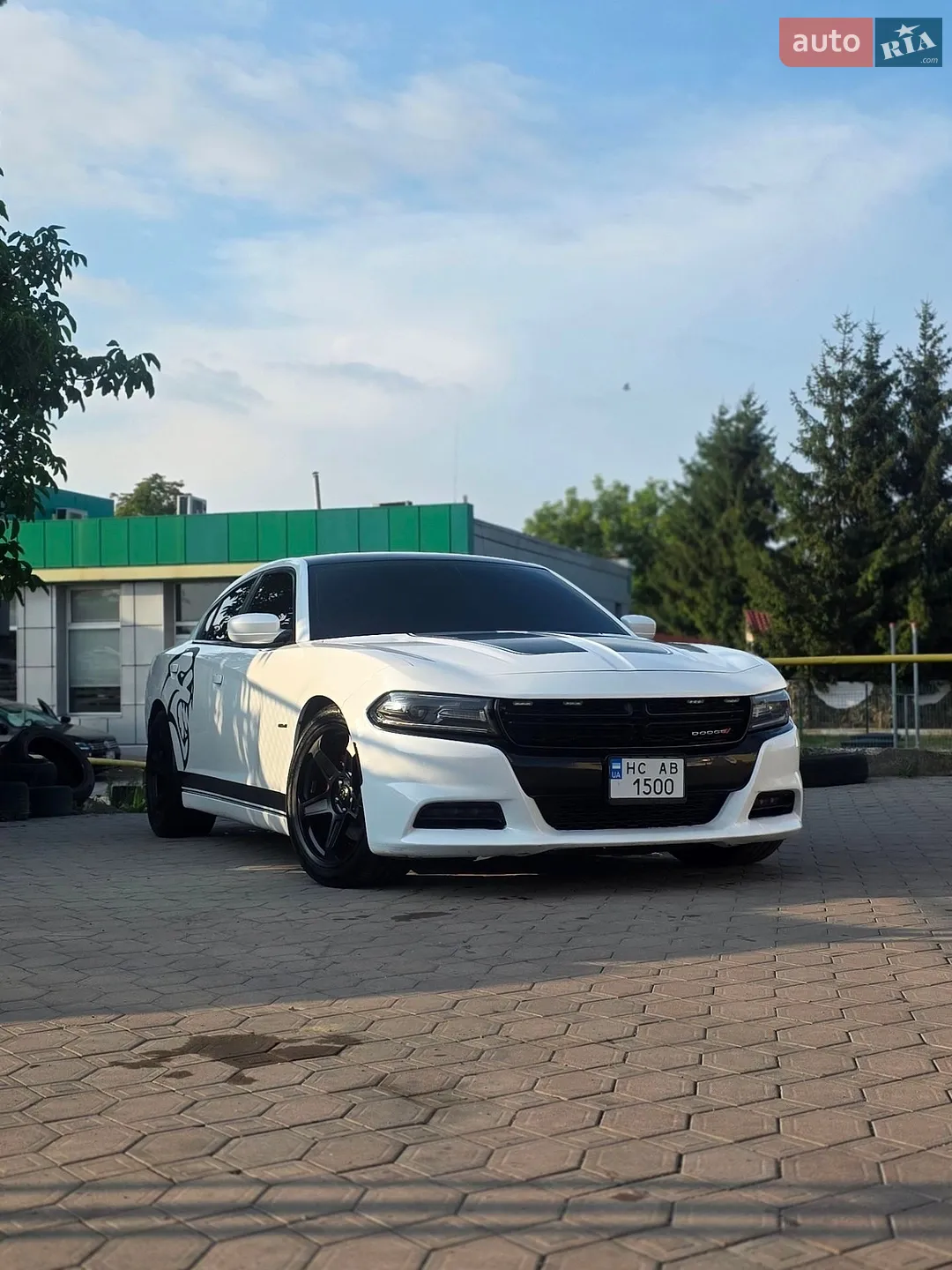2016 Dodge Charger - мініатюра 3