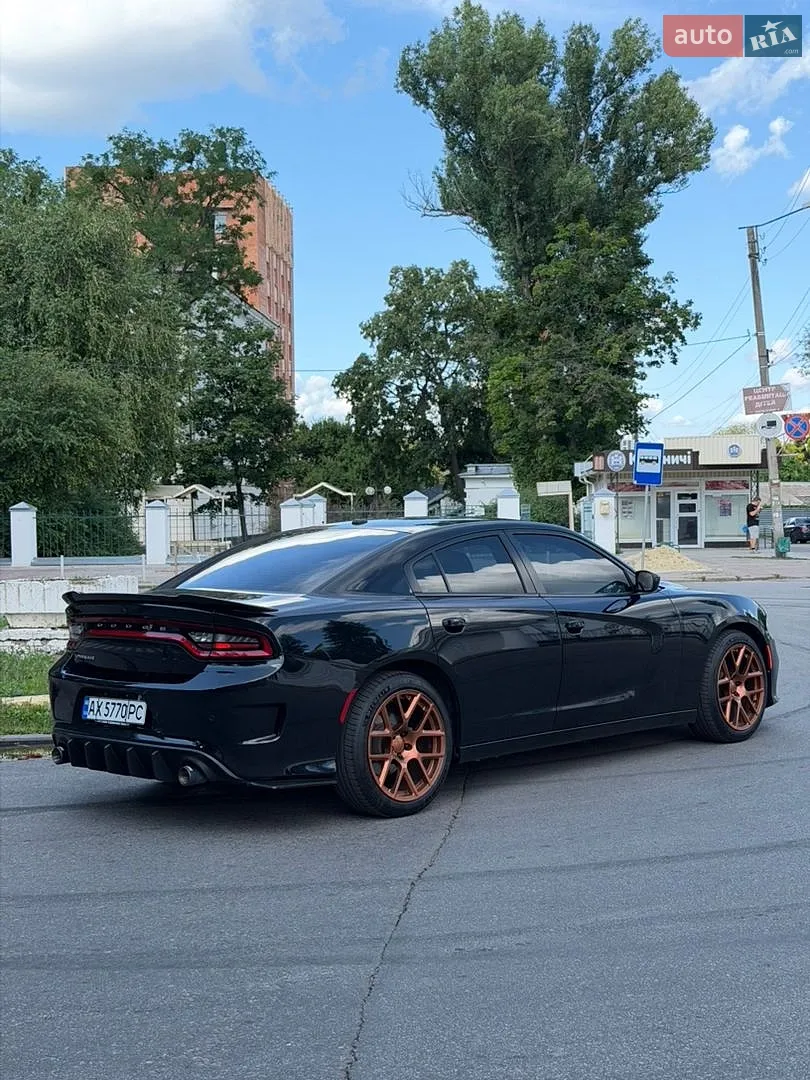 2020 Dodge Charger - мініатюра 10