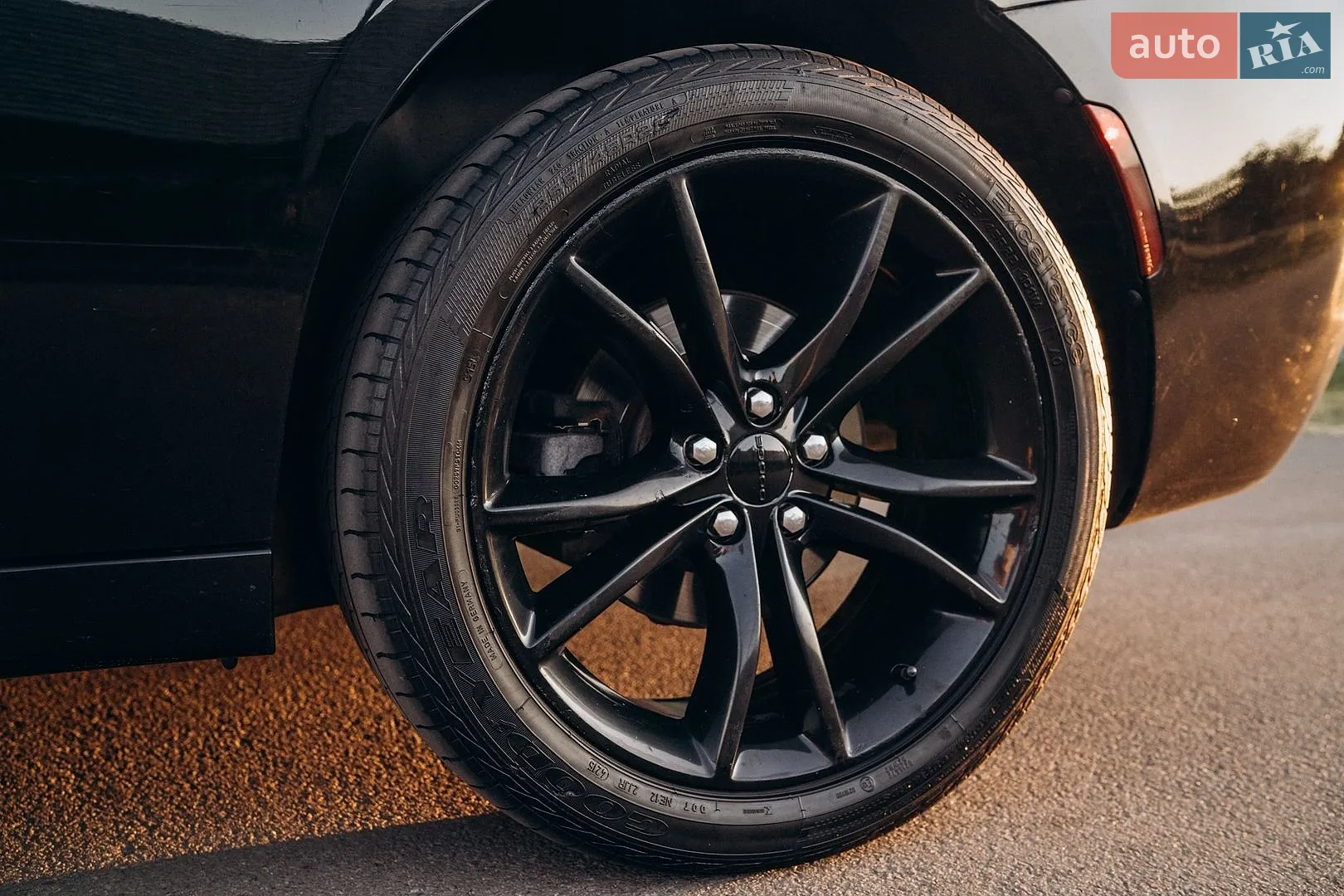2015 Dodge Charger - мініатюра 46