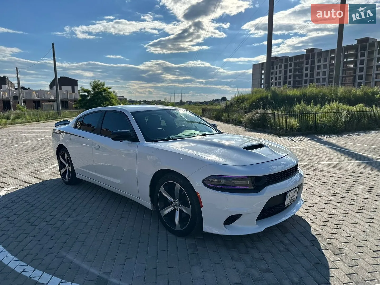 2015 Dodge Charger - мініатюра 15