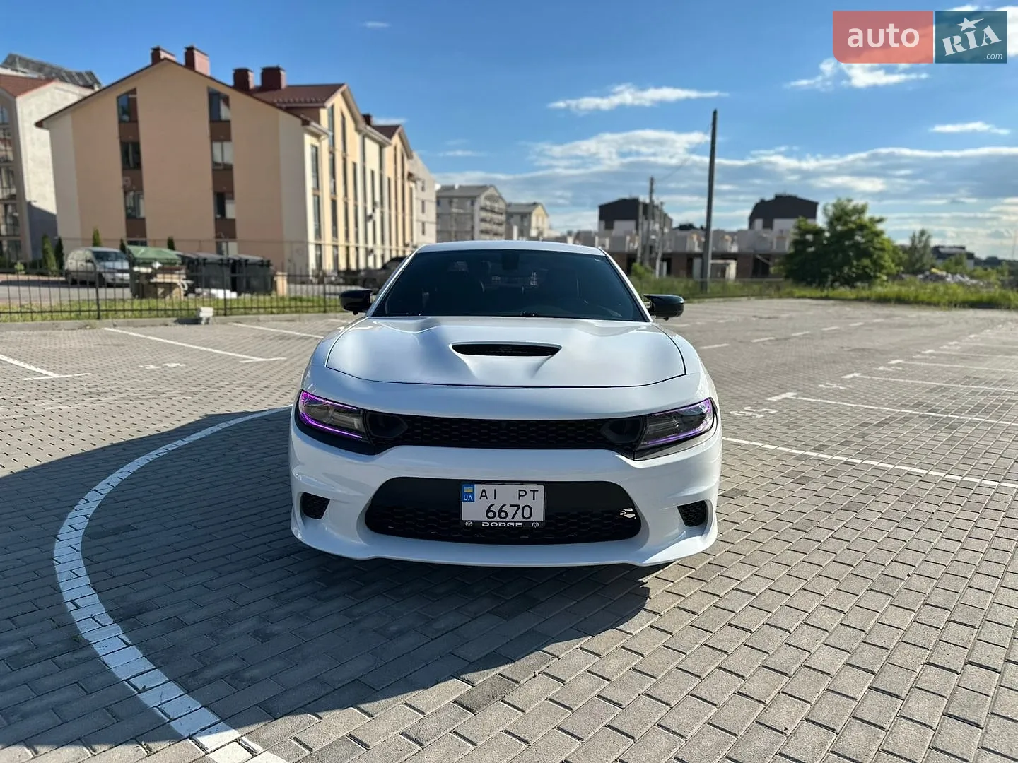 2015 Dodge Charger - мініатюра 17