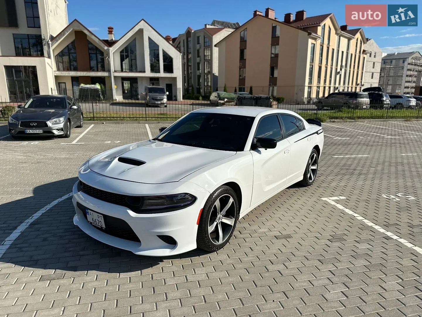 2015 Dodge Charger - мініатюра 19