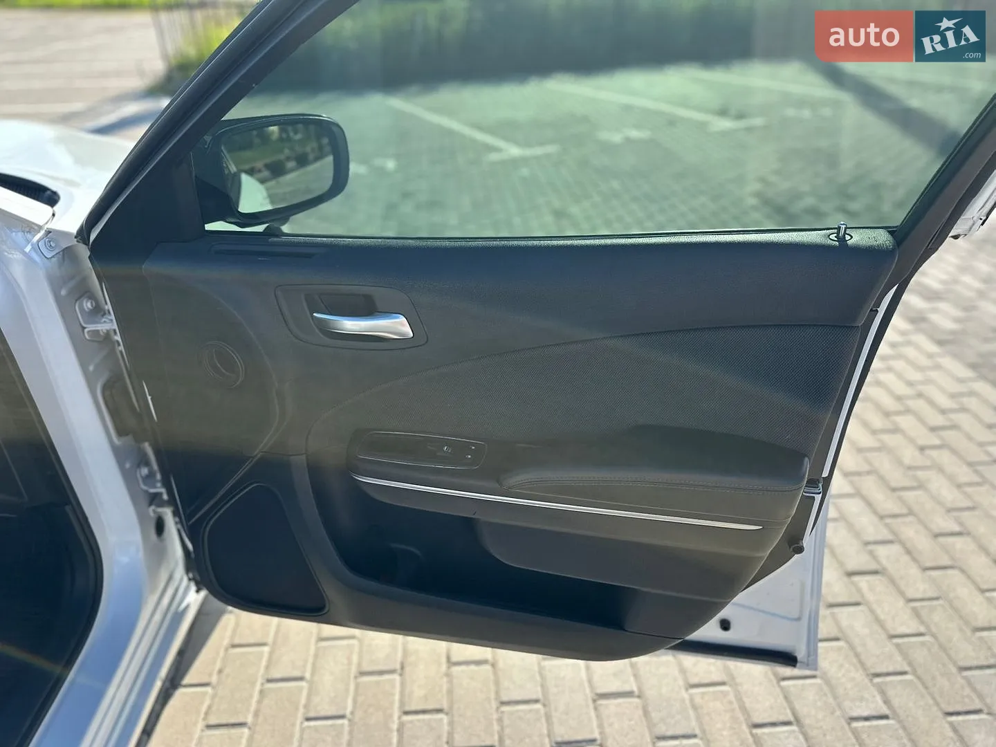 2015 Dodge Charger - мініатюра 31