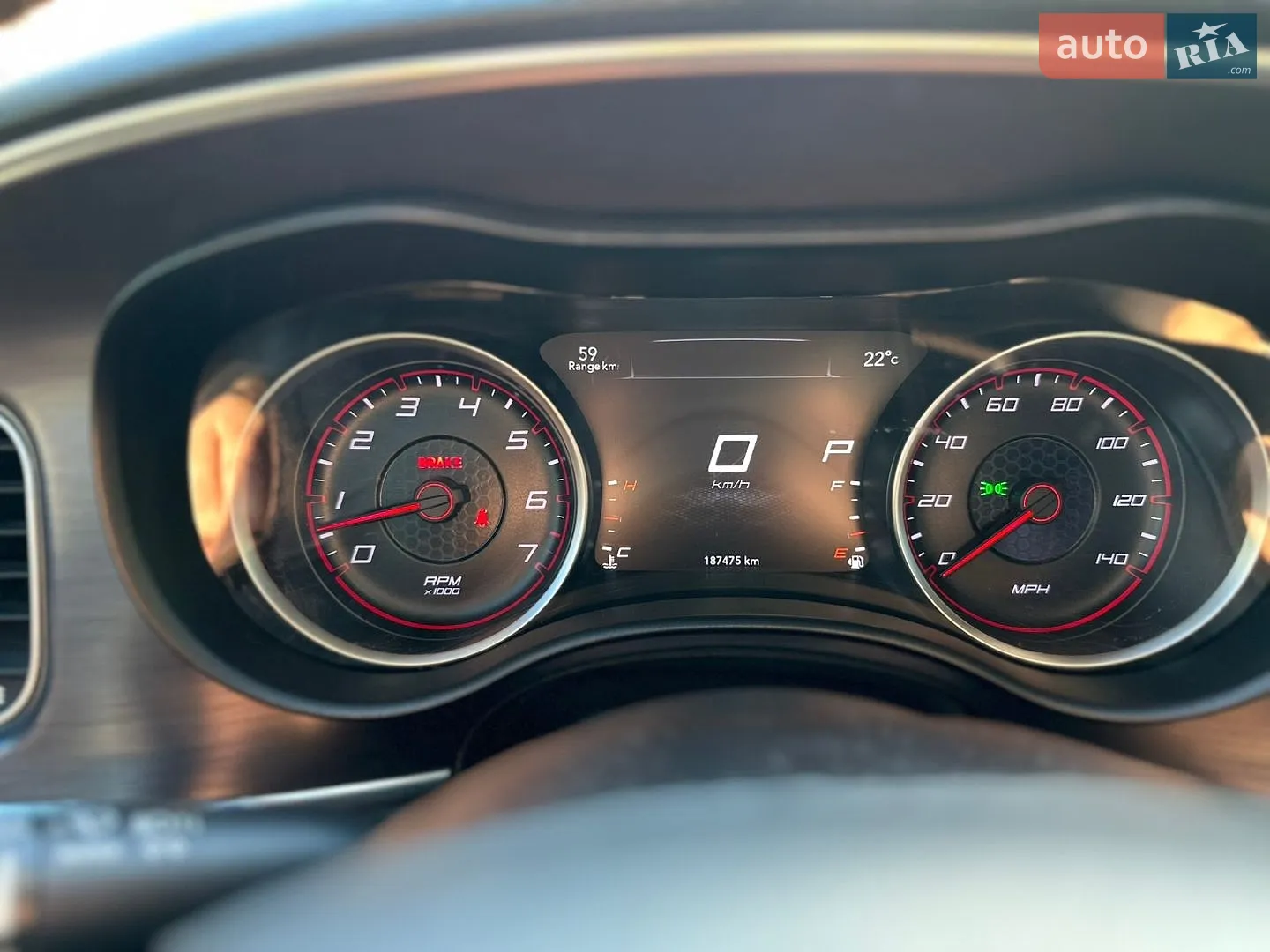 2015 Dodge Charger - мініатюра 37