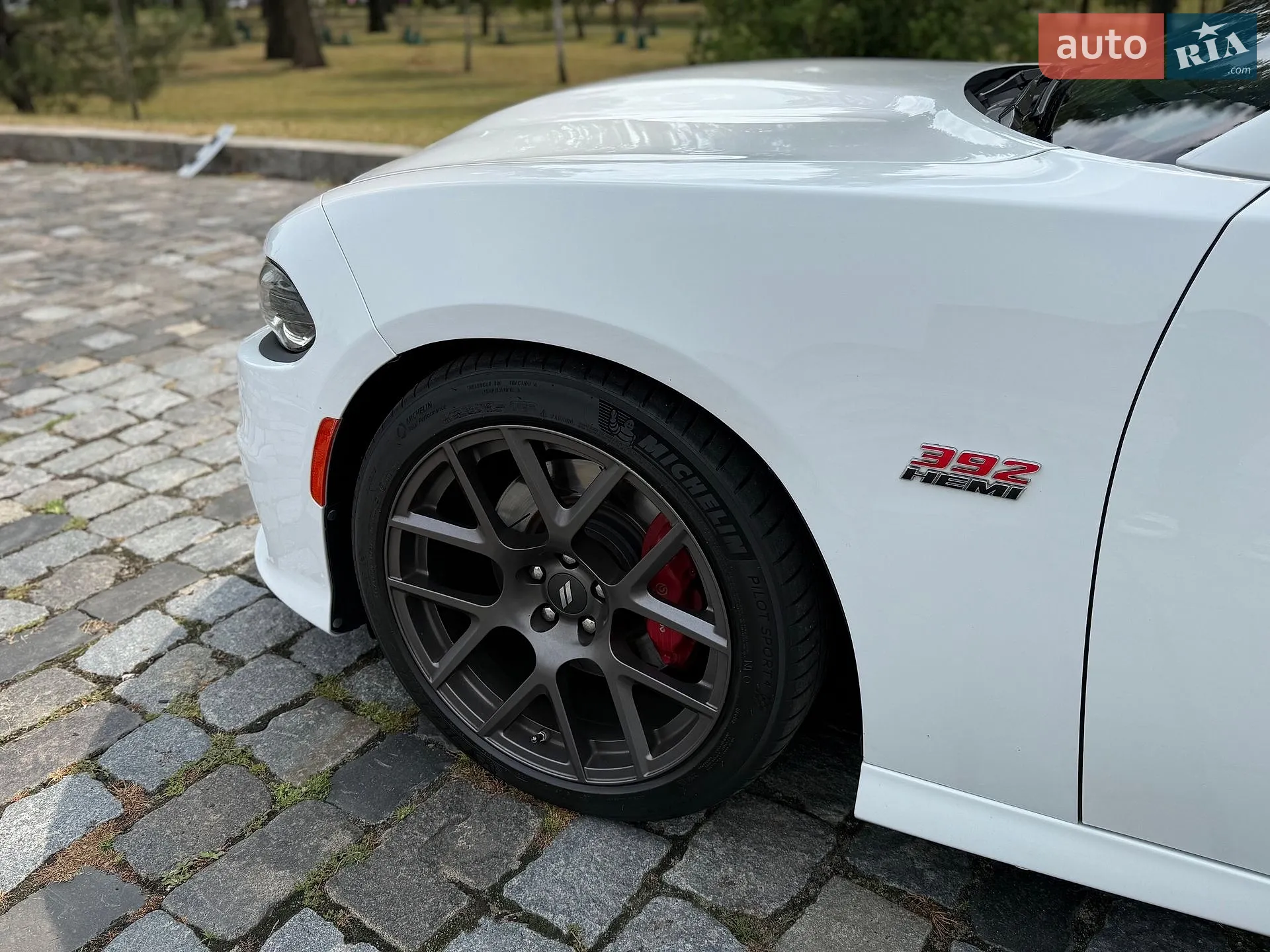 2018 Dodge Charger - мініатюра 17