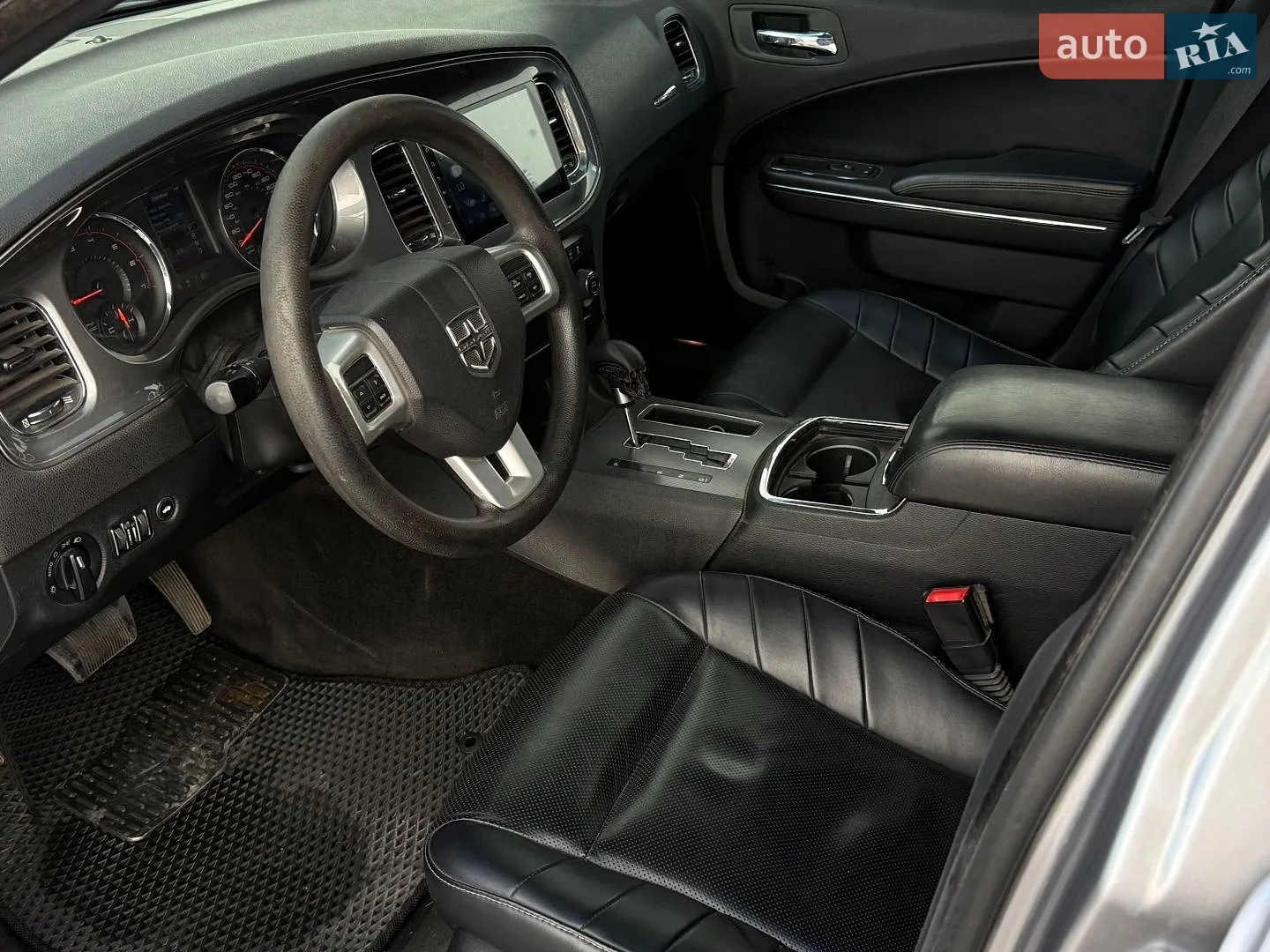 2013 Dodge Charger - мініатюра 37
