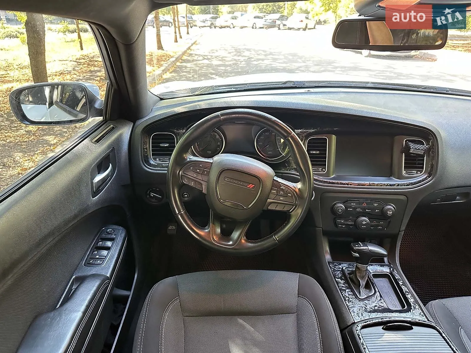 2015 Dodge Charger - мініатюра 24