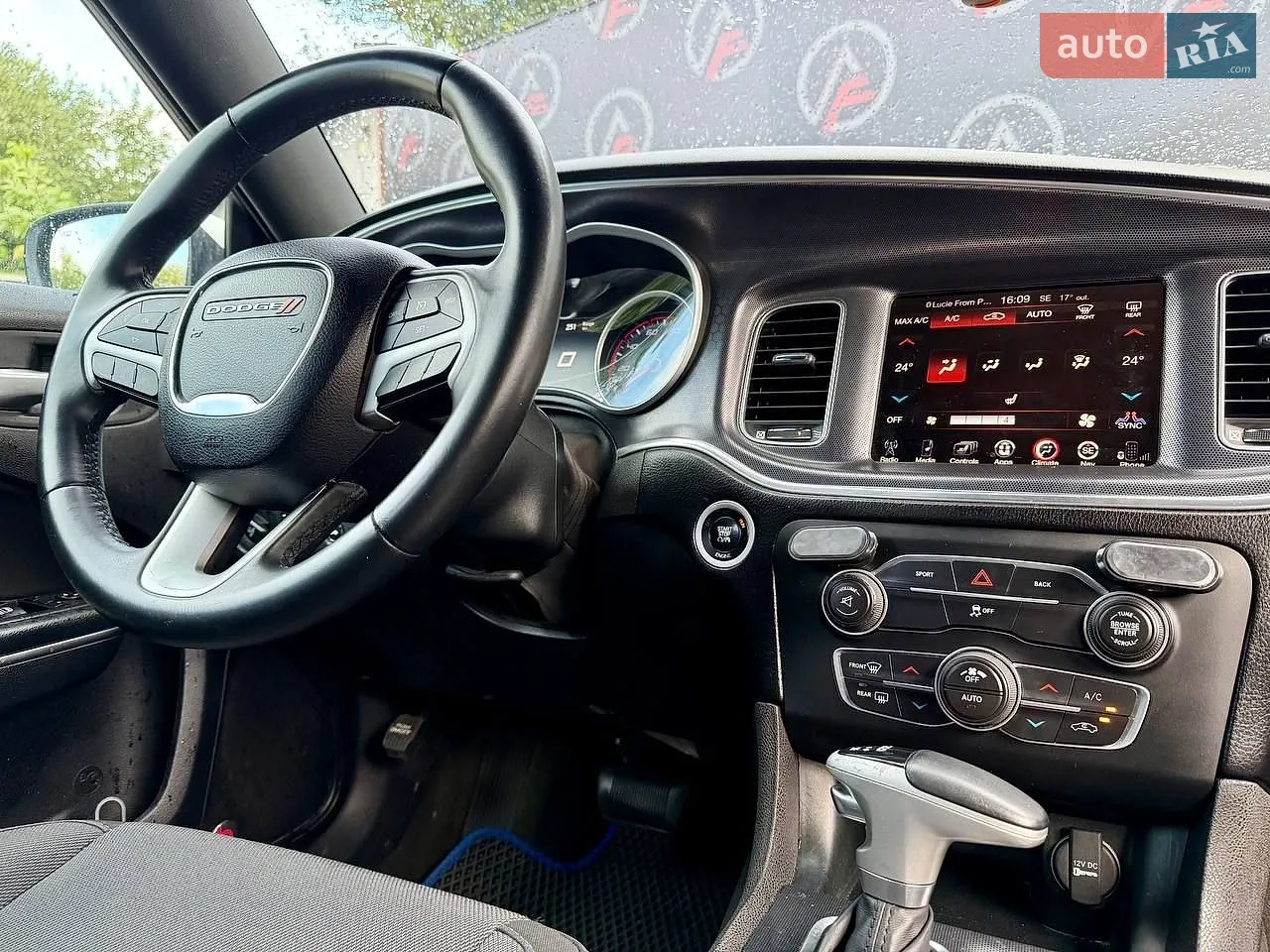 2015 Dodge Charger - мініатюра 22