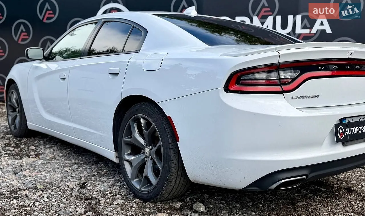2015 Dodge Charger - мініатюра 9