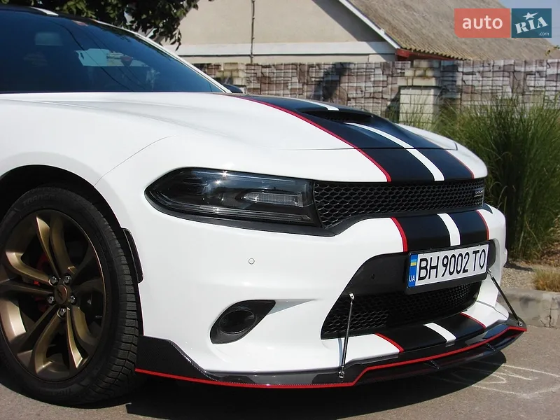 Dodge Charger 2020