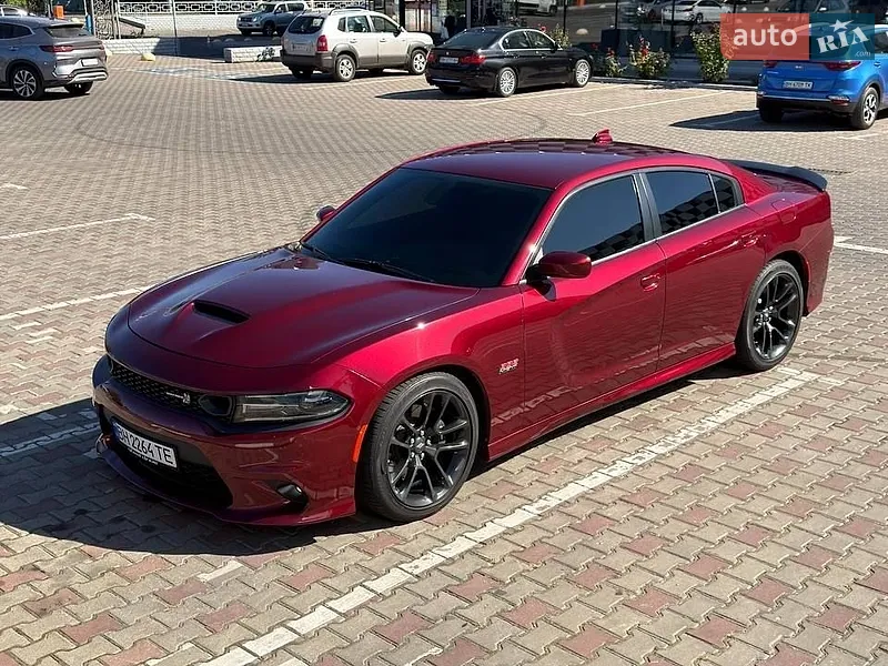 Dodge Charger 2020