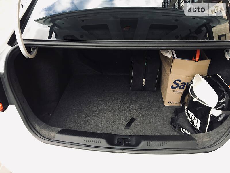 Седан Dodge Dart 2016 в Вінниці